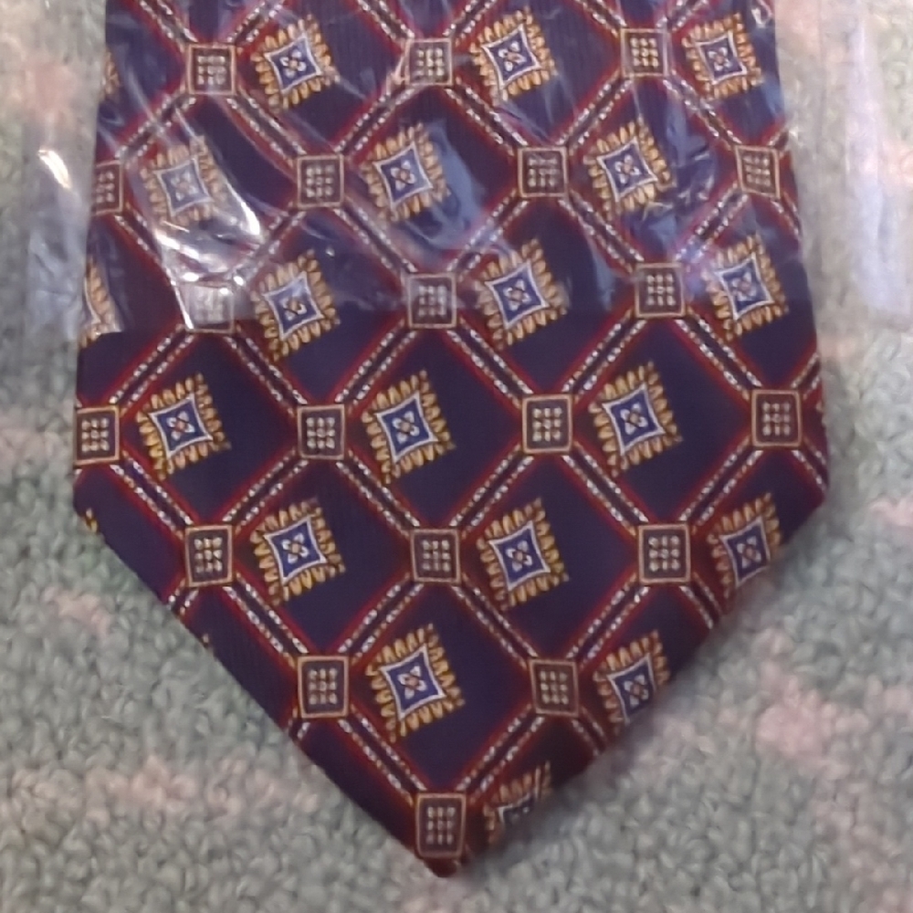 Elegant Patterned Tie - Blue and Gold